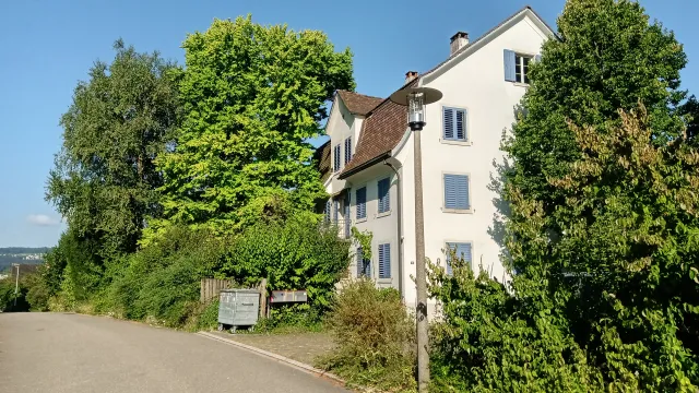 Denkmalstrasse10 (Foto: Richard Kamber) Denkmalstrasse10 (Foto: Richard Kamber)