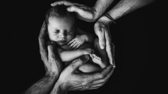 Baby (Foto: Isaac Quesada – Unsplash) Baby (Foto: Isaac Quesada – Unsplash)