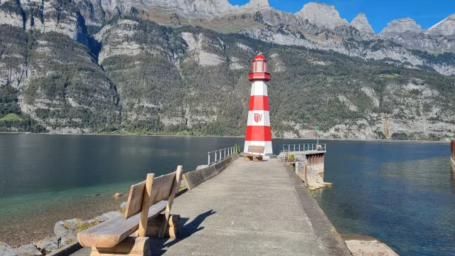 Steg Walensee (Foto: Beatrice Spörri) Steg Walensee (Foto: Beatrice Spörri)